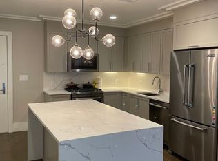 214 Market St UNIT 206, Boston, MA 02135