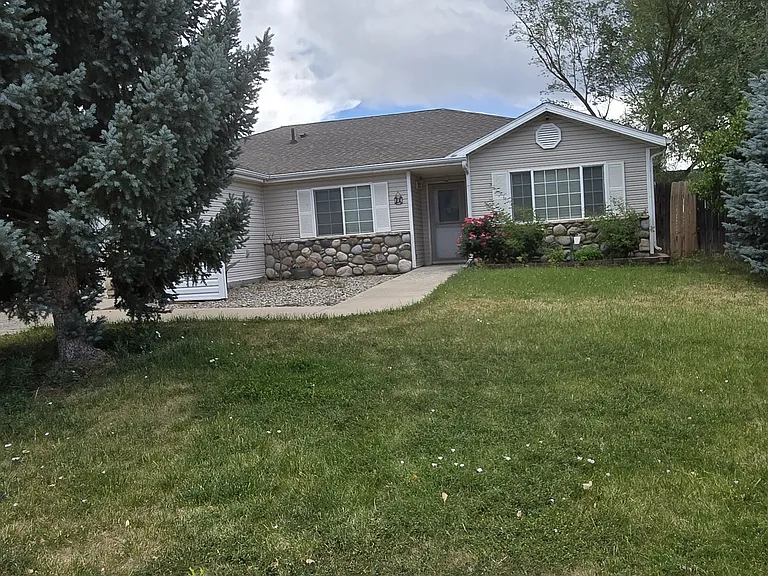 126 Cliff View Cir — Photo 1