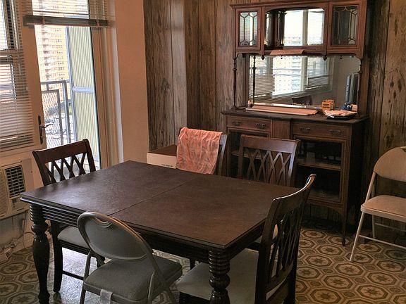 4th image of 2932 W 5th St APT 11G
