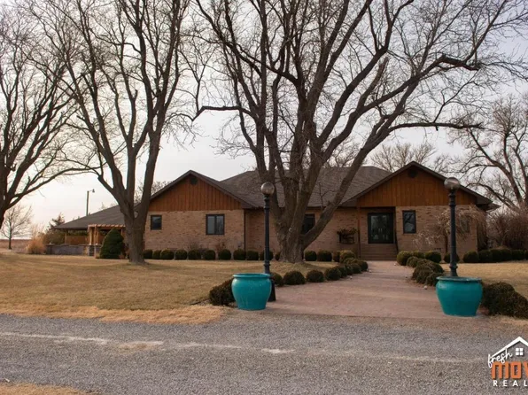 32305 Road 2, Copeland, KS 67837