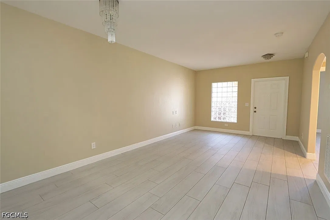 4167 Castilla Cir — Photo 4