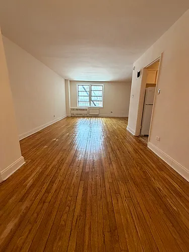 86-45 Saint James Ave #2K Photo 1 86-45 Saint James Ave #2K Photo 1