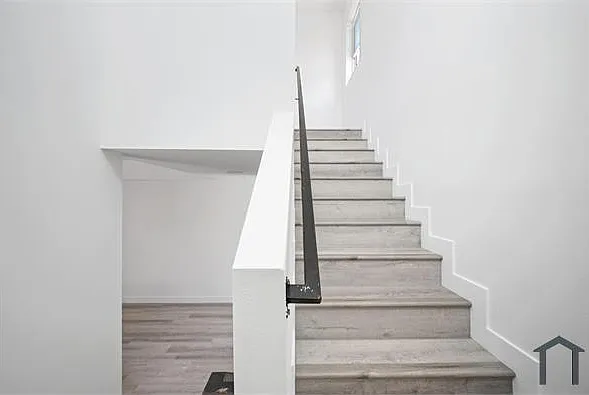 534 W Vernon Ave #1-2 — Photo 8