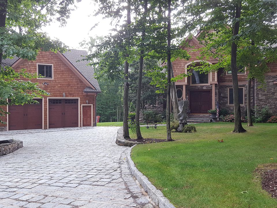 1st image of 43 Sylvia Barlow Way