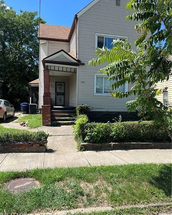 1st image of 2362 E 76th St