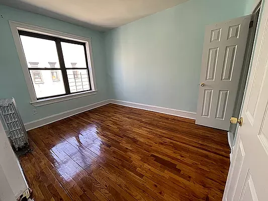 Rented by Voro Purple LLC | media 6