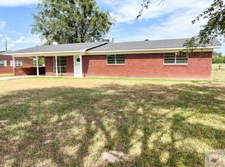206 County Road 3204, De Kalb, TX 75559