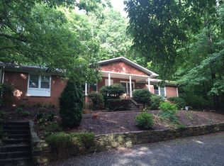 9 Tree Canopy Ln #B, Black Mountain, NC 28711