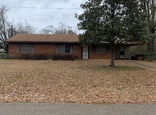 1307 Pegues St, Mansfield, LA 71052