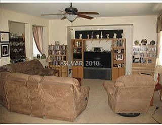 4th image of 5533 Golden Palms Ct