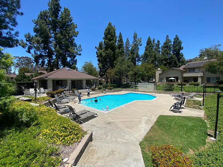 10381 Crosscreek Ter — Photo 31