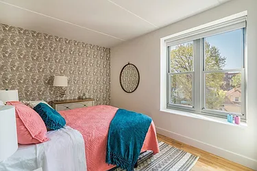 Rented by Lisa Management