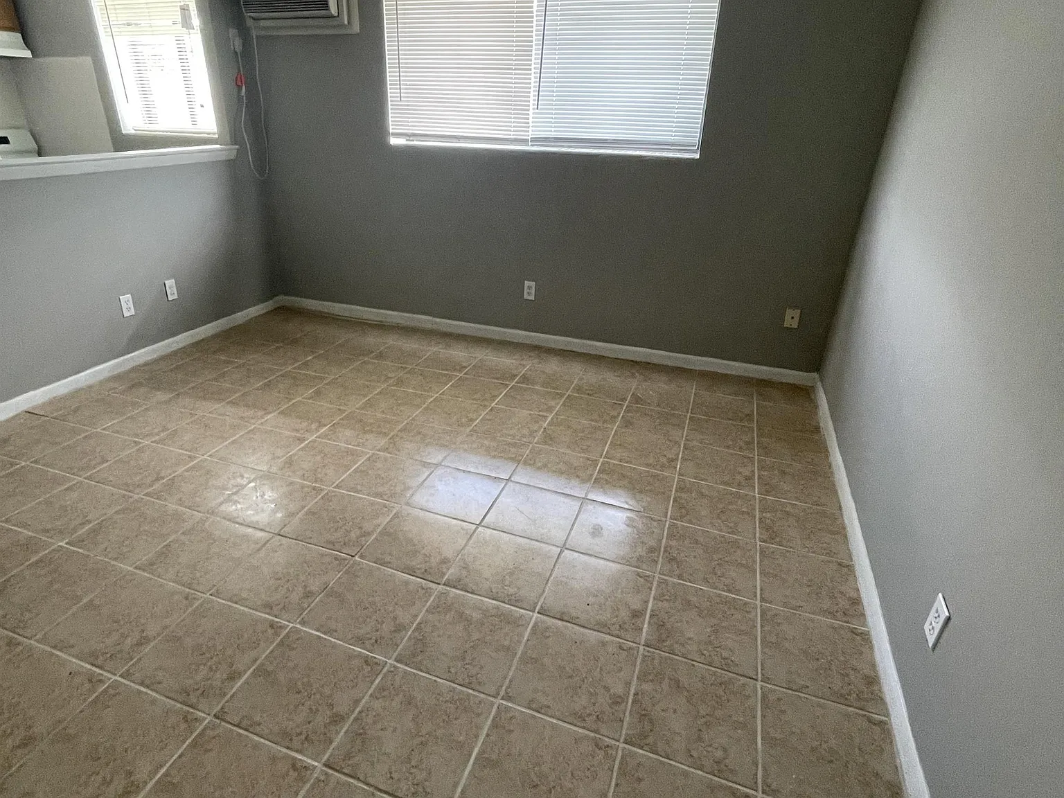416 South 4th Street - A4 — Photo 2