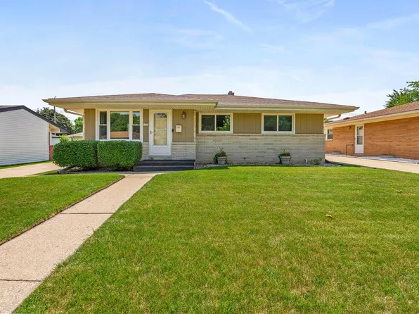 7719 West Eden PLACE, Milwaukee, WI 53220