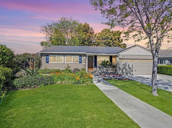 21165 Walker Ct, Castro Valley, CA 94546