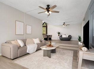 531 Hahaione St #220A, Honolulu, HI 96825
