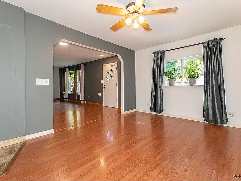 7587 Primrose Dr #1 — Photo 8