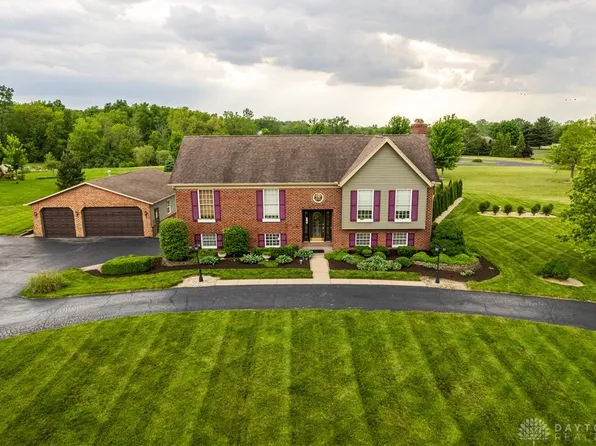 1431 S Kuther Rd, Sidney, OH 45365