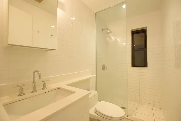 Rented by REAL New York | media 6