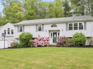6 Clement Pl, Merrimac, MA 01860