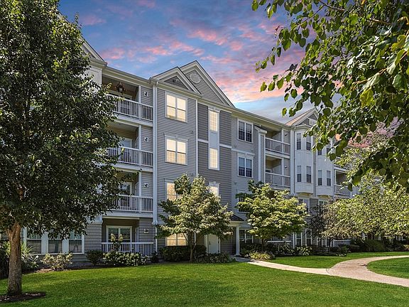 2nd image of 9 Morgan Dr Unit 109