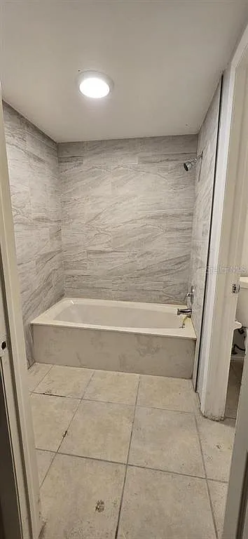 4 bed, 2.0 bath, 1040 sqft, $1,650 — Photo 3