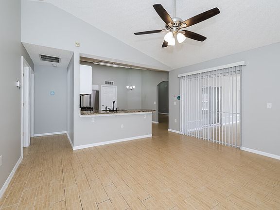 5th image of 5402 Harmony Ln
