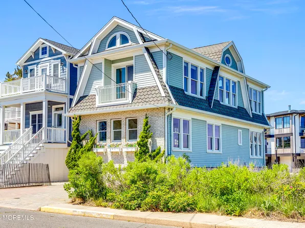 71 2nd Avenue, Manasquan, NJ 08736