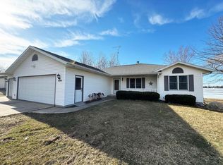 W10742 Mikard Rd, Beaver Dam, WI 53916