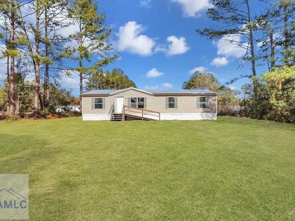 56 Barn Road Cir, Jesup, GA 31545