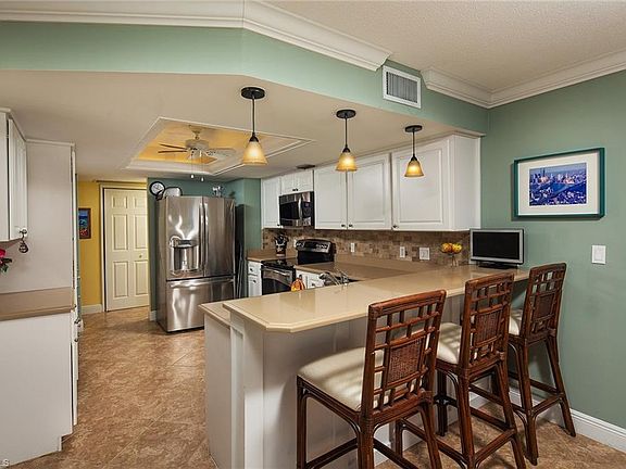 5th image of 881 Panama Ct Unit 101