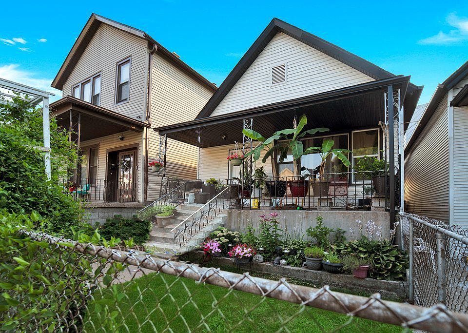 1st image of 9928 S Avenue J