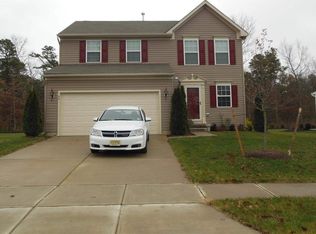 66 Renaissance Dr, Mays Landing, NJ 08330