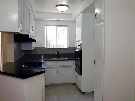 2nd image of 1005 N Stanley Ave #103