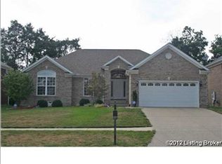 9104 Fox Chase Rd, Louisville, KY 40228