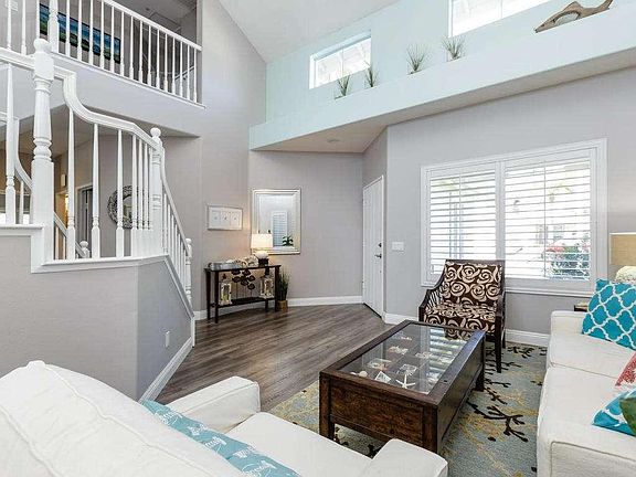 5th image of 10456 Saint Clair St