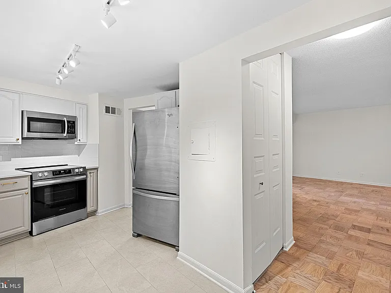 4601 N Park Ave #510K — Photo 12