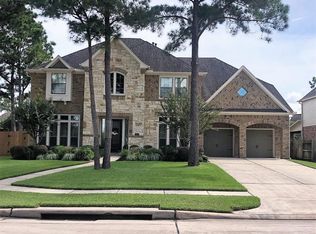3309 Sussex Way, Friendswood, TX 77546