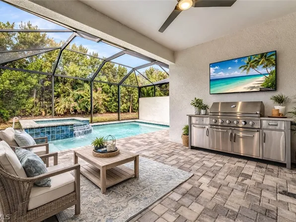 1141 S Town And River Dr, Fort Myers, FL 33919