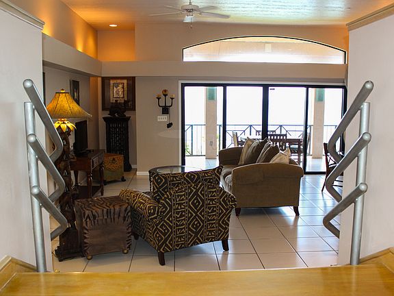 2nd image of 413 Carden Beach