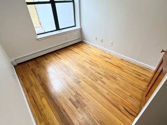 2nd image of 3607 28th Ave APT 2