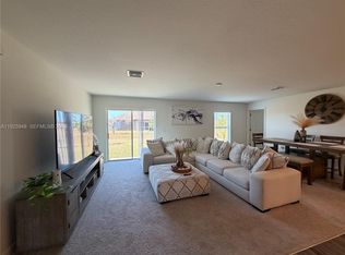 1724 NW 11th Pl, Cape Coral, FL 33993