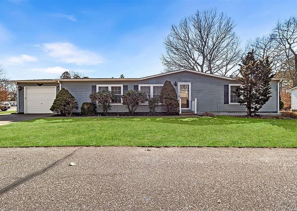 1st image of 1407 Middle Road #91