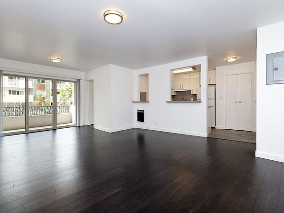 2nd image of 290 Lee St #Penthouse