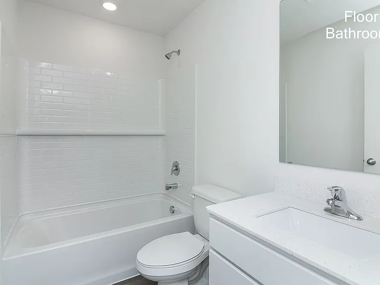 336 Summit Cir — Photo 21