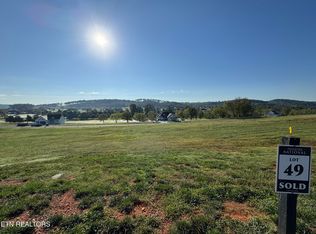 417 Ladybug Ln, Loudon, TN 37774