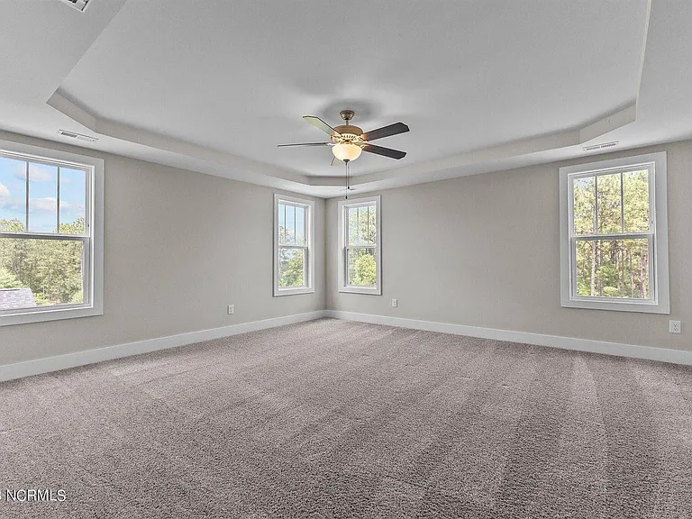 139 Crestview Rd — Photo 22
