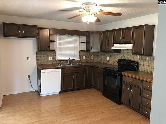 5th image of 217 Bent Bough Cir