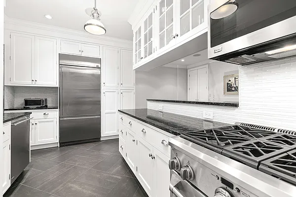 Sold by Compass | media 4