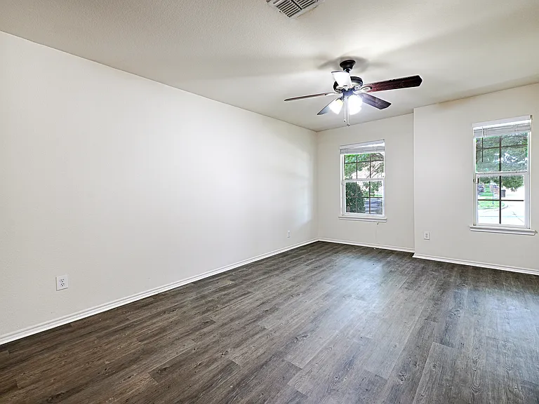 12988 Galaxy Dr — Photo 22